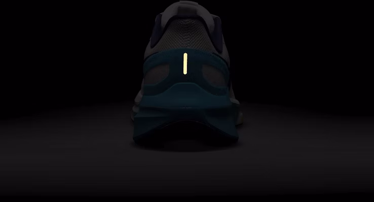 Nike Struktur 25 DJ7883-008 1