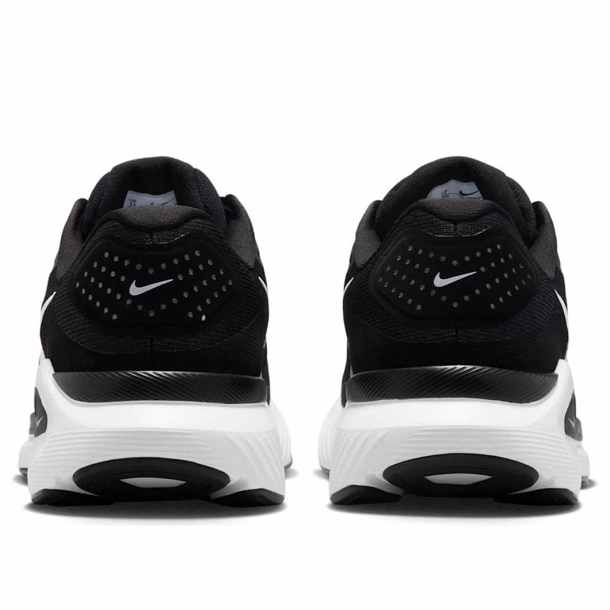 Nike Structure 26 'Black White'