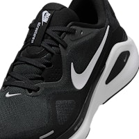 Nike Structure 26 Hitam/Kelabu Serigala/Perak Metalik/Putih HQ2588-001 Sizing Nike Structure 26 Hitam/Kelabu Serigala/Perak Metalik/Putih HQ2588-001