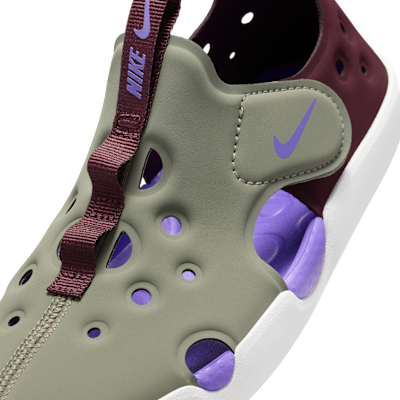 Sizing ナイキ サンレイ プロテクト 4 ライトアーミー/ワイルドバイオレット/セイル HF6277-300