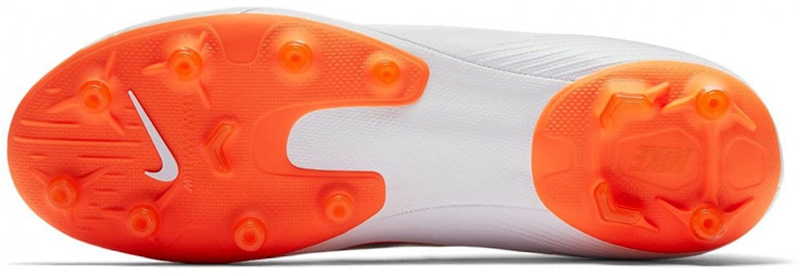 ナイキ スーパーフライ 6 プロ AG 白黒オレンジ AH7367-107 Details for ナイキ スーパーフライ 6 プロ AG 白黒オレンジ AH7367-107