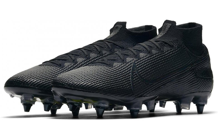 Lookbook 耐克超级苍蝇7精英版SG-PRO AC黑色 AT7894-001