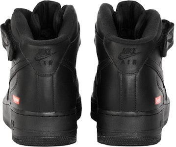 ナイキ Supreme x AF1 Mid "Box Logo" トリプルブラック FZ8784-001 Lookbook ナイキ Supreme x AF1 Mid "Box Logo" トリプルブラック FZ8784-001
