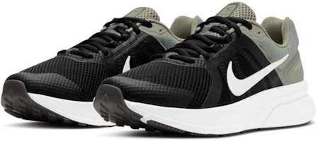 Shop Nike Swift Run 2 'Light Army Black Platinum' CU3517-300