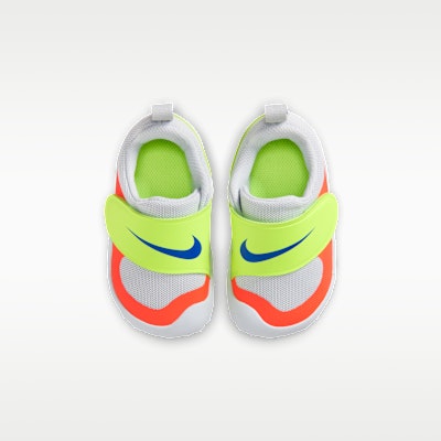 ナイキ スウッシュ 1 エッセンシャル ブライトクリムゾン/ボルトアイス/ピュアプラチナ/ゲームロイヤル HV5043-601 Shop ナイキ スウッシュ 1 エッセンシャル ブライトクリムゾン/ボルトアイス/ピュアプラチナ/ゲームロイヤル HV5043-601