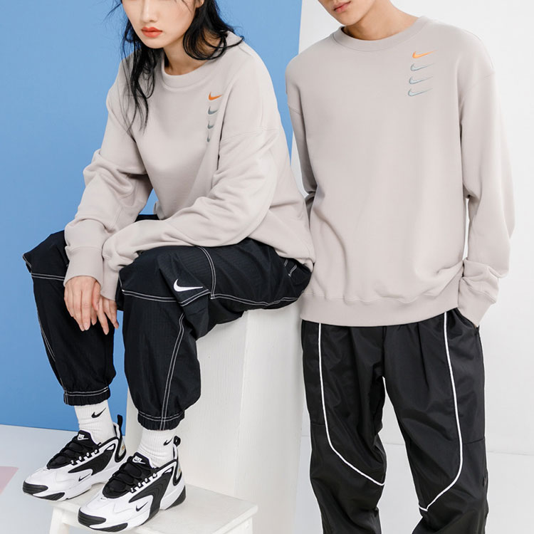 Sizing Nike Swoosh French Terry Pullover Sweatshirt Kelabu Muda Unisex Terbaru DB9408-277