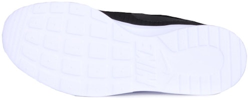 Nike Tanjun 低筒 跑步鞋 男款 黑白灰 專業慢跑 Purchase Nike Tanjun 低筒 跑步鞋 男款 黑白灰 專業慢跑