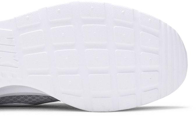 나이키 탄준 '울프 그레이' (Nike Tanjun 'Wolf Grey') 812654-010 Purchase 나이키 탄준 '울프 그레이' (Nike Tanjun 'Wolf Grey') 812654-010
