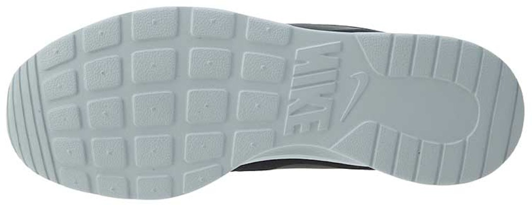 Nike Tanjun Negro/Negro-Puro Platino 812654-008 Details for Nike Tanjun Negro/Negro-Puro Platino 812654-008