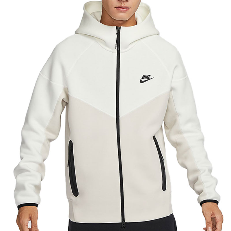 Lookbook Chaqueta Nike TCH Fleece Full-Zip Hoodie Colorblock Casual Caqui. FB7922-104