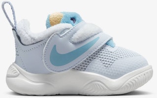 Nike Team Hustle D 11「足球灰頂峰」 FZ1247-001 Lookbook Nike Team Hustle D 11「足球灰頂峰」 FZ1247-001