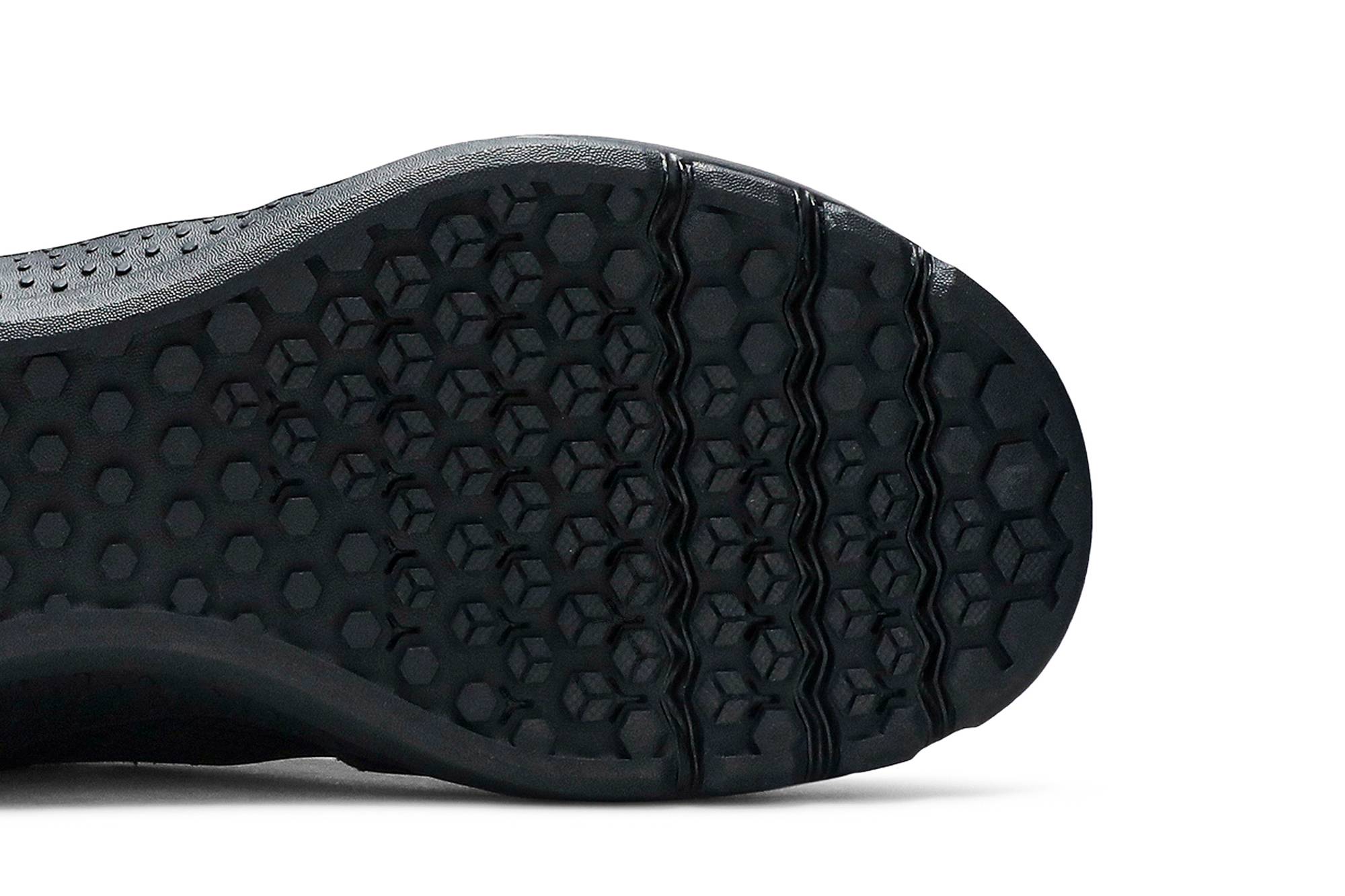 Purchase Nike Tech Trainer 'Hitam Pekat' AQ4775-003