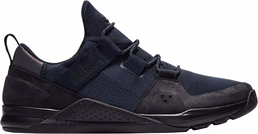 nike-tech-trainer-amp-dark-obsidian