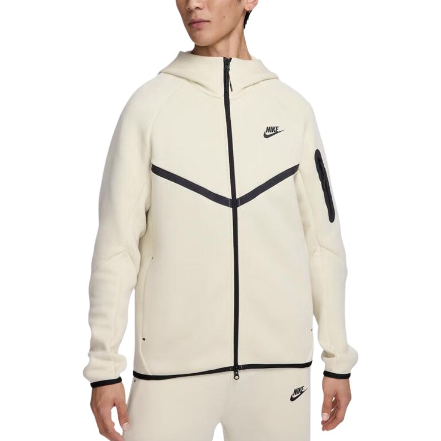 Shop Jaket Lengan Panjang Nike Tech Windrunner Beige - Gaya & Selesa HV0950-234