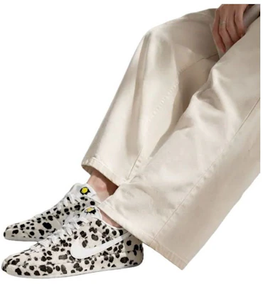 Nike Tennis Classic 'Chew Dog White' JA8560-100 Sizing Nike Tennis Classic 'Chew Dog White' JA8560-100