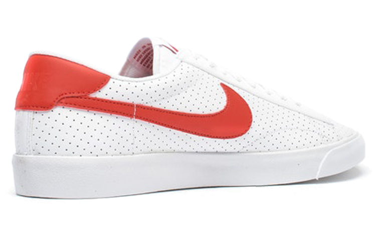 Lookbook Nike Tennis Classic AC Rot Weiß Sneakers 377812-120