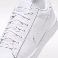 Sizing 耐克网球经典款全白鞋 IV2437-100