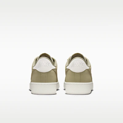 Nike Tennis Classic Neutraal Olijf/Verkoop/Neutraal Olijf IV2436-200 Details for Nike Tennis Classic Neutraal Olijf/Verkoop/Neutraal Olijf IV2436-200