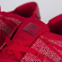 耐吉網球經典超輕Flyknit 830704-600 Purchase 耐吉網球經典超輕Flyknit 830704-600