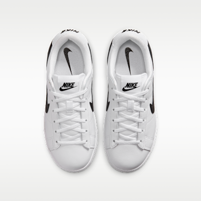 Shop Nike Tennis Classic Putih/Hitam IM5254-107