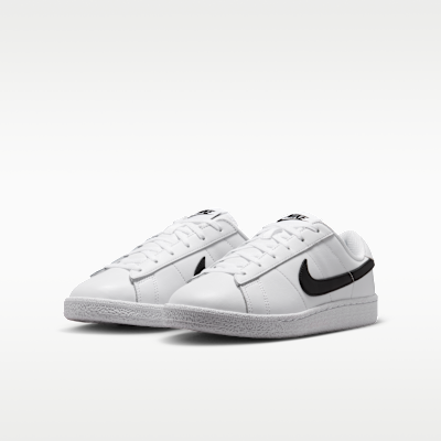 Purchase Nike Tennis Classic Putih/Hitam IM5254-107