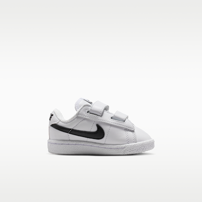 Lookbook Nike Tennis Classic White/Black IO4386-107
