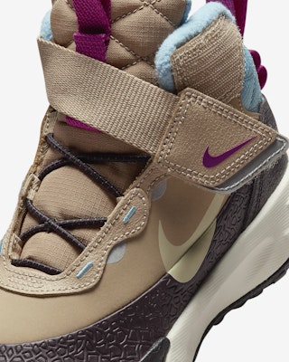 Nike Terrace Scout「麻色酒紅灰」 FV4174-200 Sizing Nike Terrace Scout「麻色酒紅灰」 FV4174-200