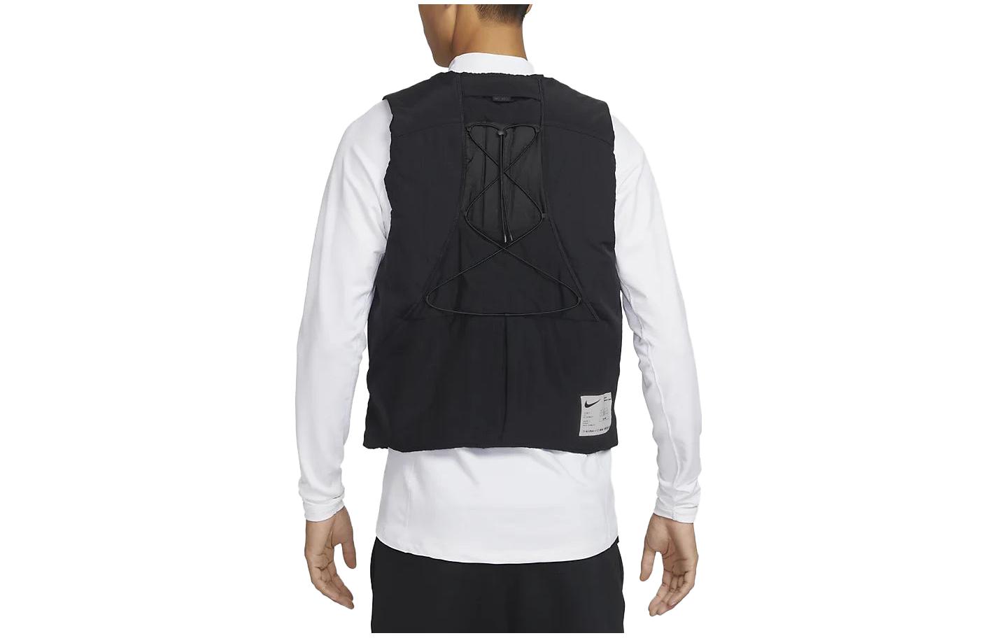 Lookbook Nike Therma-FIT ADV Axis Jaket Latihan Hitam. FD0413-010