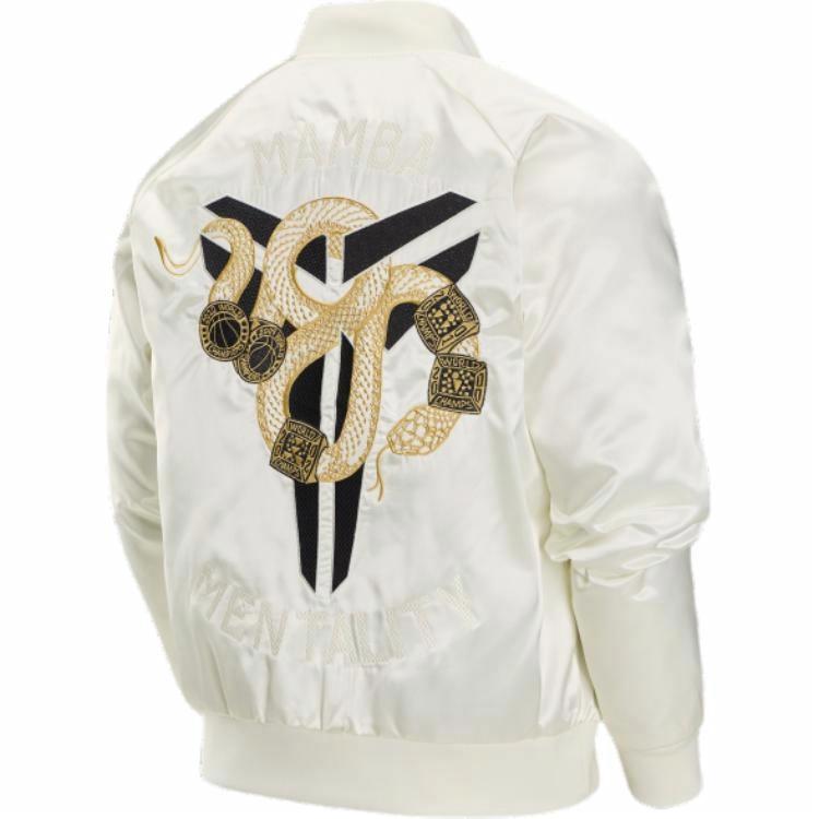 Lookbook 耐克Therma-FIT科比「曼巴之年」白色印花拉鍊外套男款 HQ4696-133