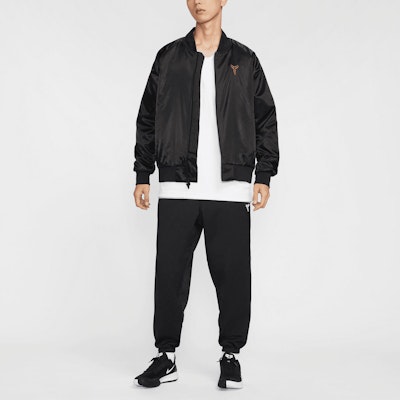 Nike Therma-FIT SS25 Kobe Series Jaket Lengan Panjang Hitam. HQ4696-010 Shop Nike Therma-FIT SS25 Kobe Series Jaket Lengan Panjang Hitam. HQ4696-010