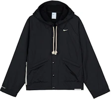 Nike Therma-FIT Standard Issue Embroidered Logo Coach Jacket Black Mens DA6858-010 Nike Therma-FIT Standard Issue Embroidered Logo Coach Jacket Black Mens DA6858-010