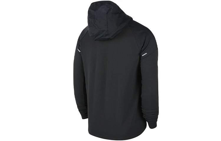 Lookbook Chaqueta Nike Therma Essential Running Negra Cálida para Entrenamiento y Regalo CV2239-010