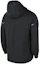 Lookbook Chaqueta Nike Therma Essential Running Negra Cálida para Entrenamiento y Regalo CV2239-010