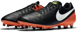 Lookbook Nike Tiempo Genio 2 Cuir FG ''Noir Orange'' 819213-018