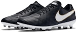 Order Nike Tiempo Genio II Kulit 'Hitam Putih Emas' Padang Keras 819213-010