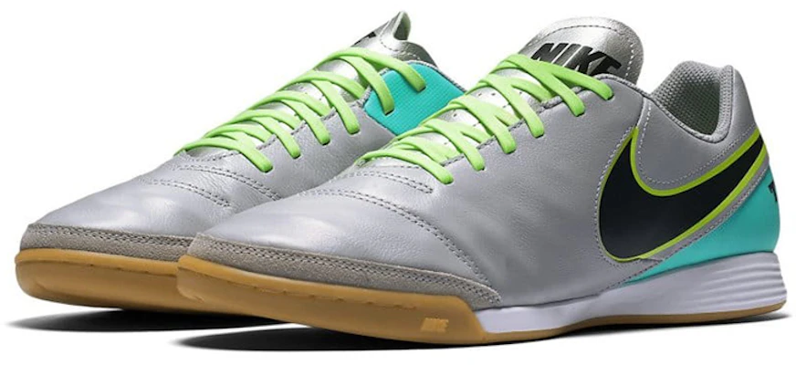 Nike Tiempo Genio 2 Cuir IC ''Argent Noir Vert'' 819215-003 Lookbook Nike Tiempo Genio 2 Cuir IC ''Argent Noir Vert'' 819215-003