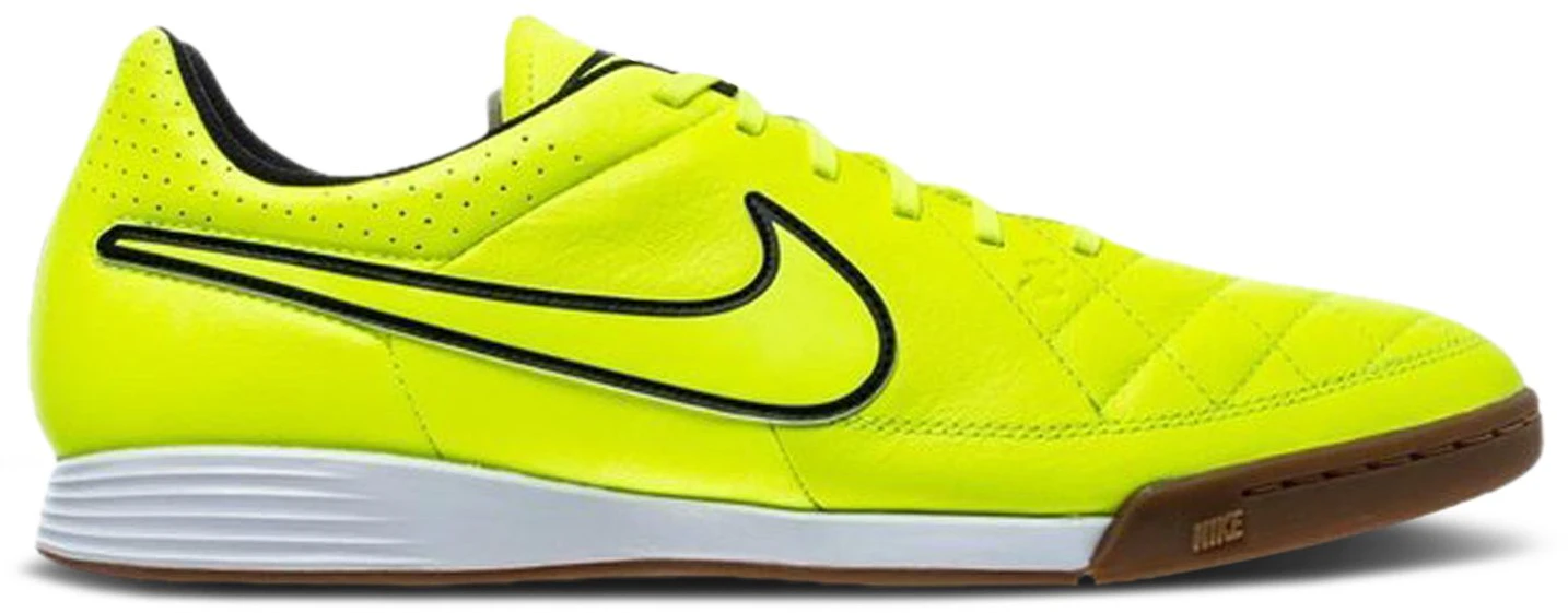 nike-tiempo-genio-leather-ic-volt-hyper-punch