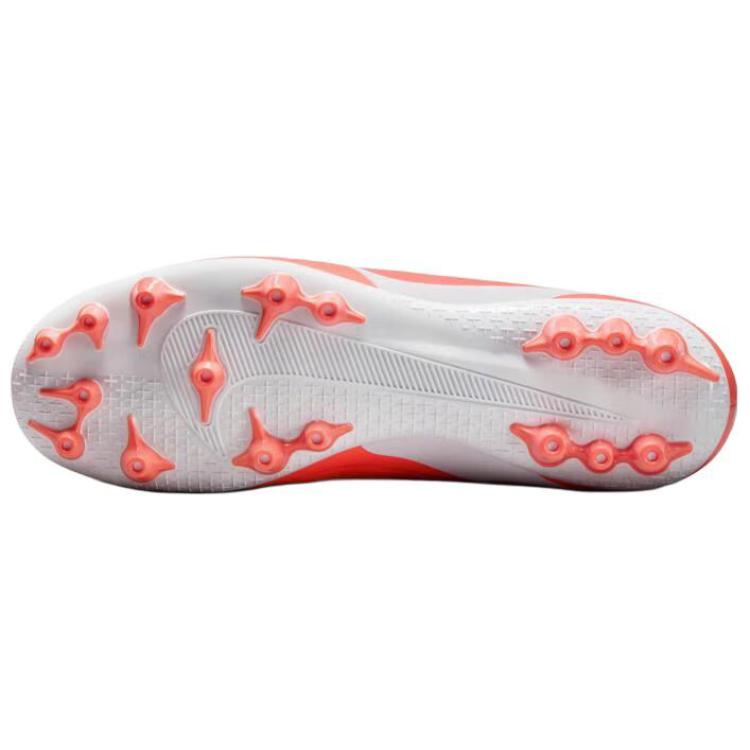 Shop ナイキ ティエンポ レジェンド 10 アカデミー AG 'マッドエナジーパック' DV4340-800