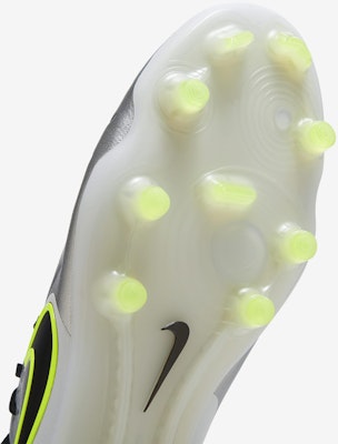 Nike Tiempo Legend 10 Elite 'Metallic Silver Volt' DV4328-001 Sizing Nike Tiempo Legend 10 Elite 'Metallic Silver Volt' DV4328-001