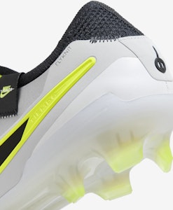 Nike Tiempo Legend 10 Elite 'Plata Metálica Volt' DV4328-001 1