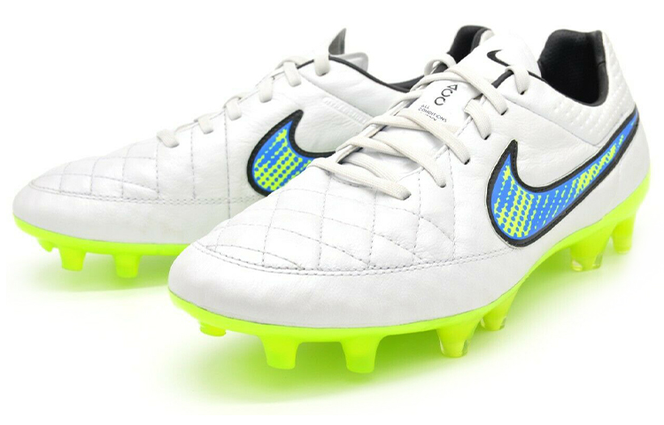 Lookbook Nike Tiempo Legend 5 FG ''Wit Volt'' 631518-174