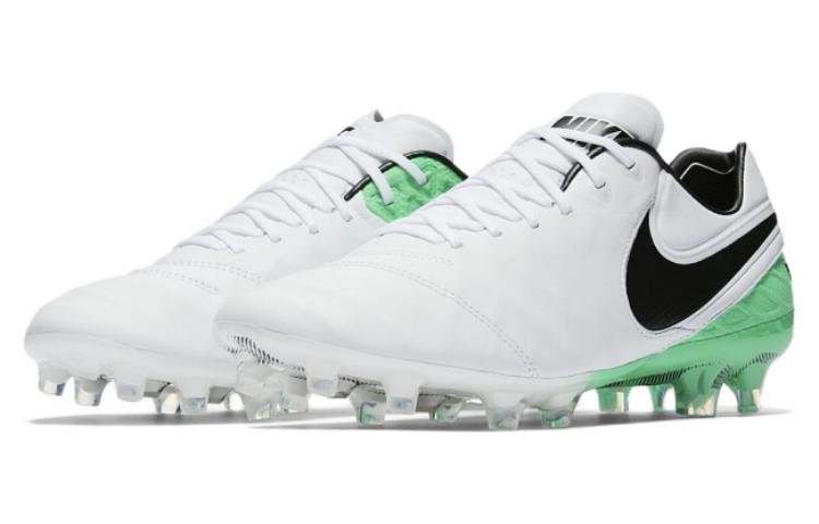 Lookbook 나이키 티엠포 레전드 6 FG '화이트' 819177-103