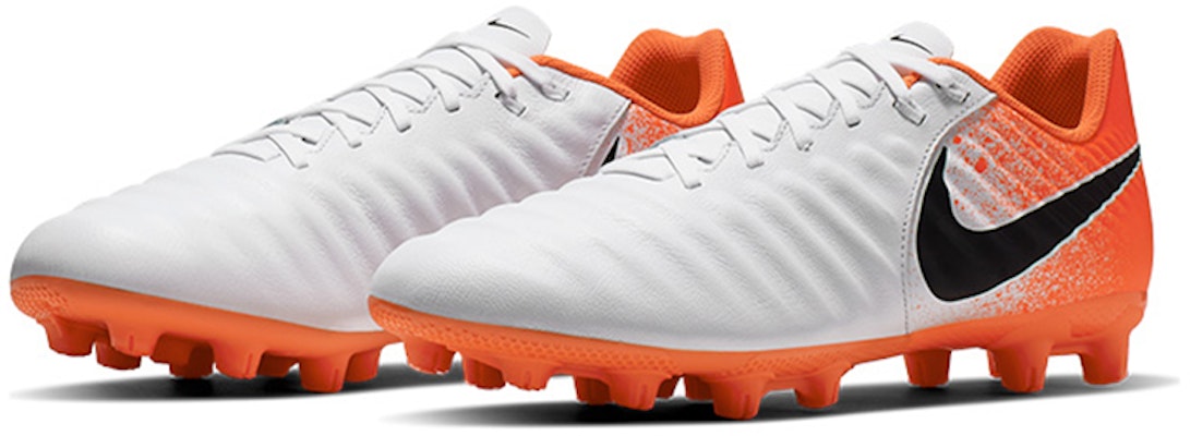 Nike Tiempo Legend 7 Academy HG 'Putih Oren Hitam' AO9880-118 Lookbook Nike Tiempo Legend 7 Academy HG 'Putih Oren Hitam' AO9880-118