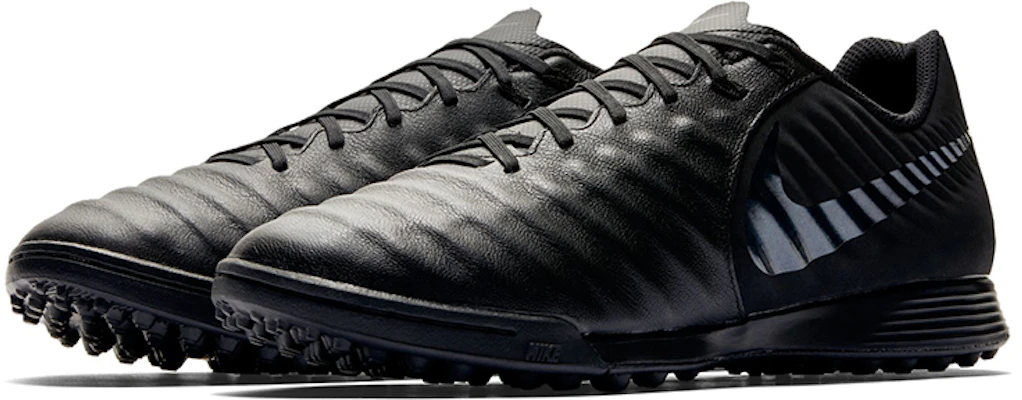 Nike Tiempo Legend 7 Academy TF ''Triple Black'' Voetbalschoenen. AH7243-001 Lookbook Nike Tiempo Legend 7 Academy TF ''Triple Black'' Voetbalschoenen. AH7243-001