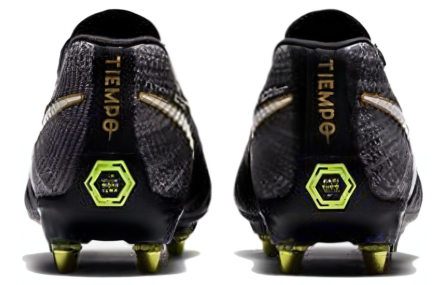 Lookbook 耐吉Tiempo Legend 7 SG 软草地足球鞋 黑色