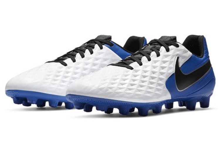 Lookbook ナイキ ティエンポ レジェンド 8 アカデミー HG 白/青 AT6013-104