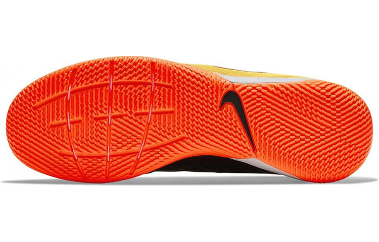 Details for ナイキ ティエンポ レジェンド 8 アカデミー IC 黒黄白 AT6099-008