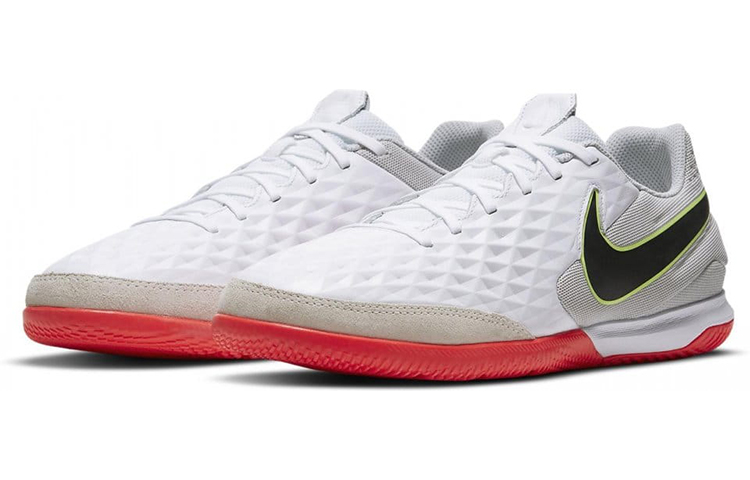 Lookbook ナイキ ティエンポ レジェンド 8 アカデミー IC 白/赤/黒 AT6099-106