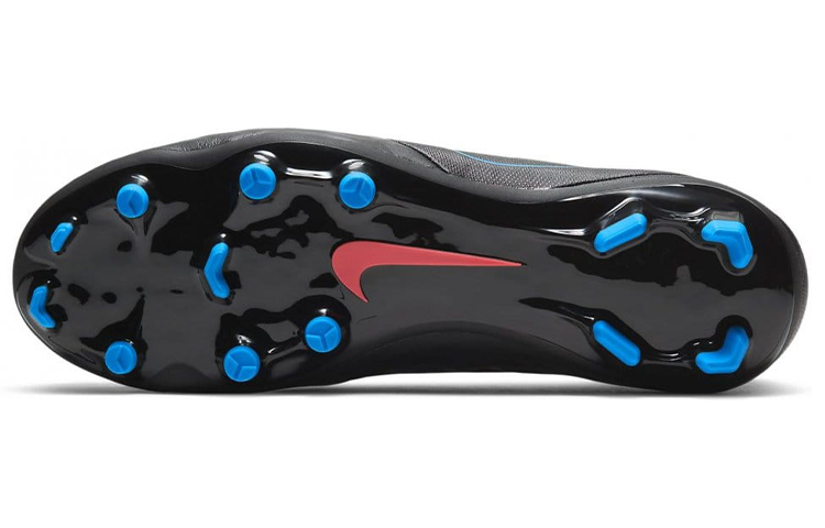 Shop 耐克传奇8代学院MG'黑色警报红照片蓝' AT5292-090