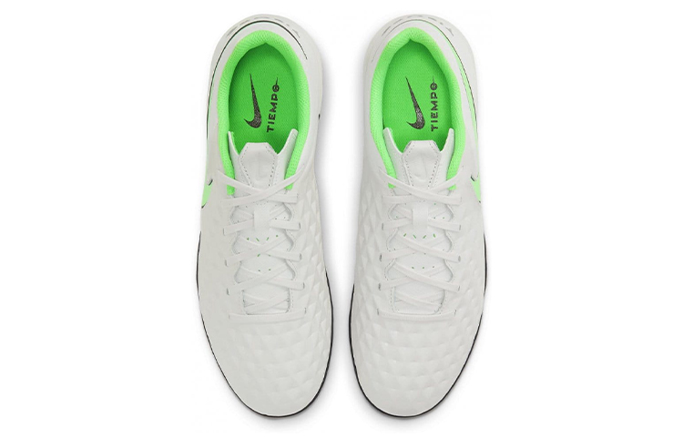 Shop ナイキ ティエンポ レジェンド 8 アカデミー TF 白/緑 AT6100-030